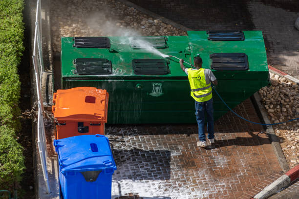 Best Roof Pressure Washing  in Arcola, IL